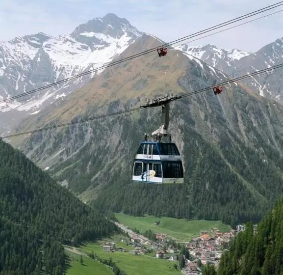 Hotelli Garni Aurora