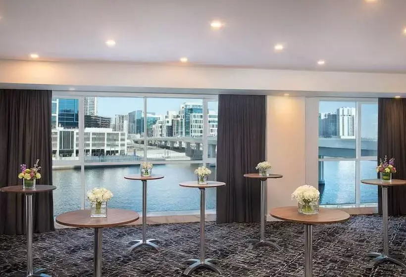 هتل Grand Mercure Business Bay