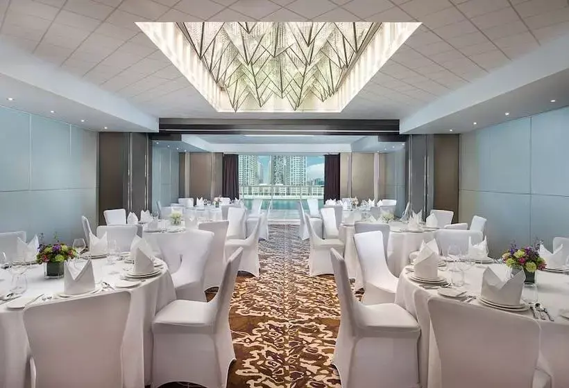 هتل Grand Mercure Business Bay