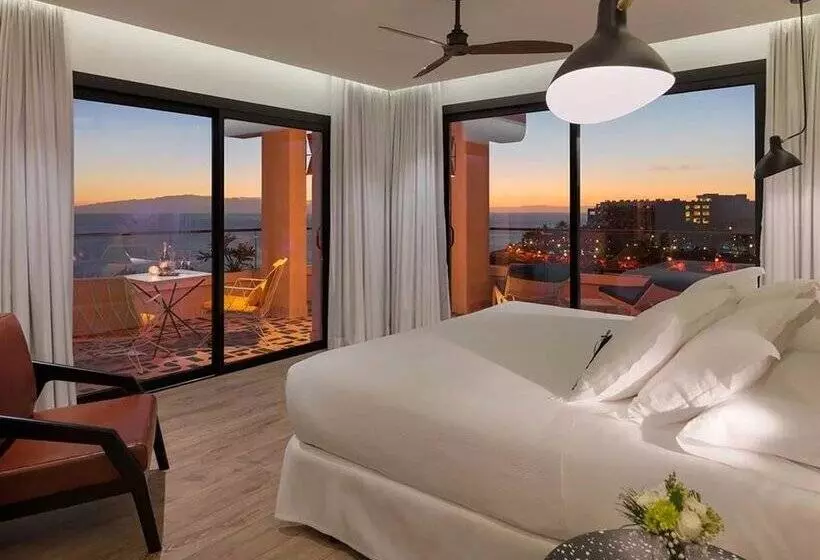 ホテル H10 Atlantic Sunset Horizons Collection