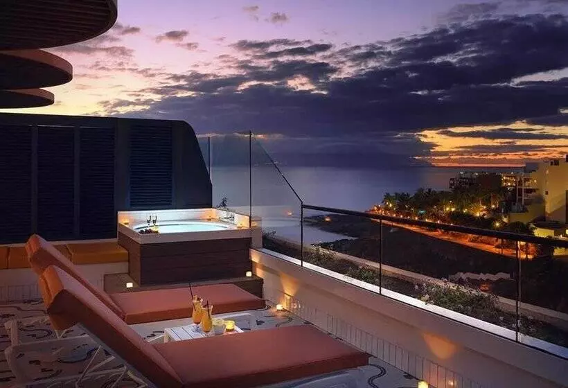 ホテル H10 Atlantic Sunset Horizons Collection