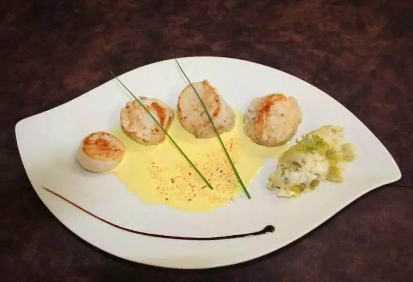 ホテル Auberge De La Xaintrie