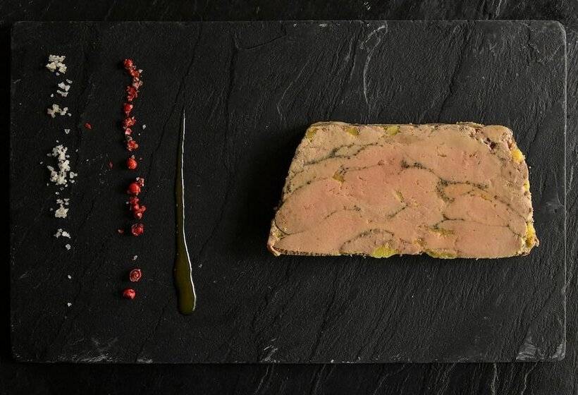 فندق Logis Hôtel & Restaurant Le Pardaillan