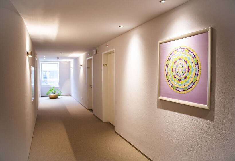 בית מלון כפרי Ochsen Lodge By Ochsen Lenzburg