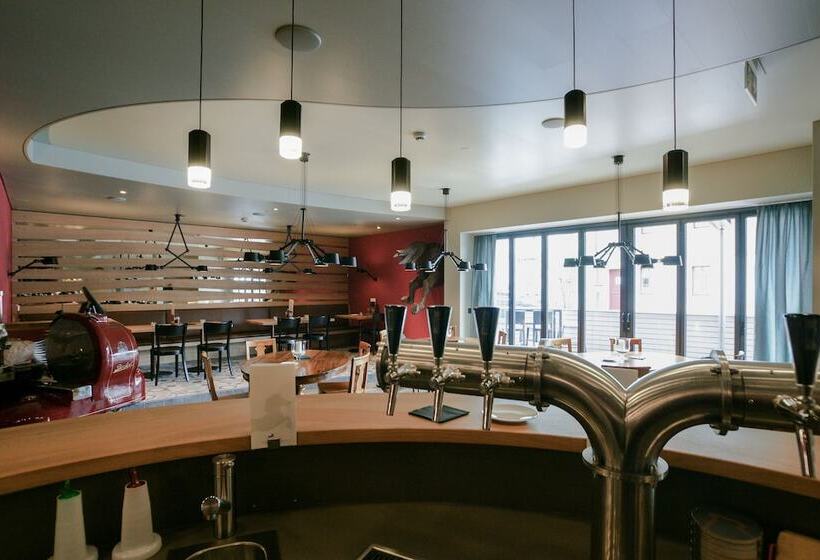 בית מלון כפרי Ochsen Lodge By Ochsen Lenzburg