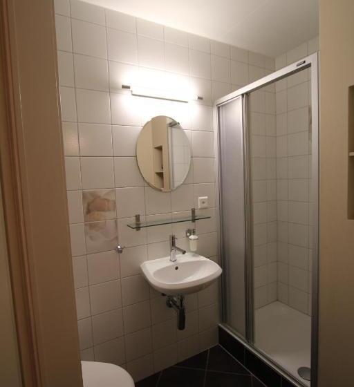 فندق Restaurant Schwert Thun