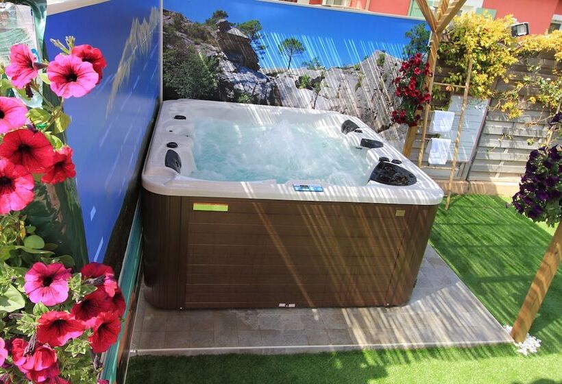 בית מלון כפרי Résidence Cala Corsa