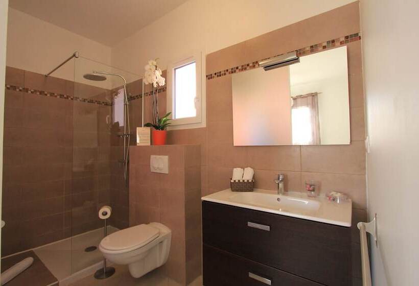 בית מלון כפרי Résidence Cala Corsa