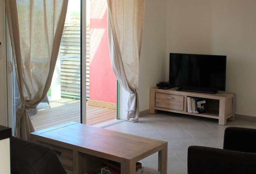 בית מלון כפרי Résidence Cala Corsa