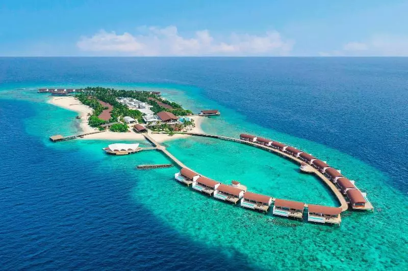 هتل The Westin Maldives Miriandhoo Resort