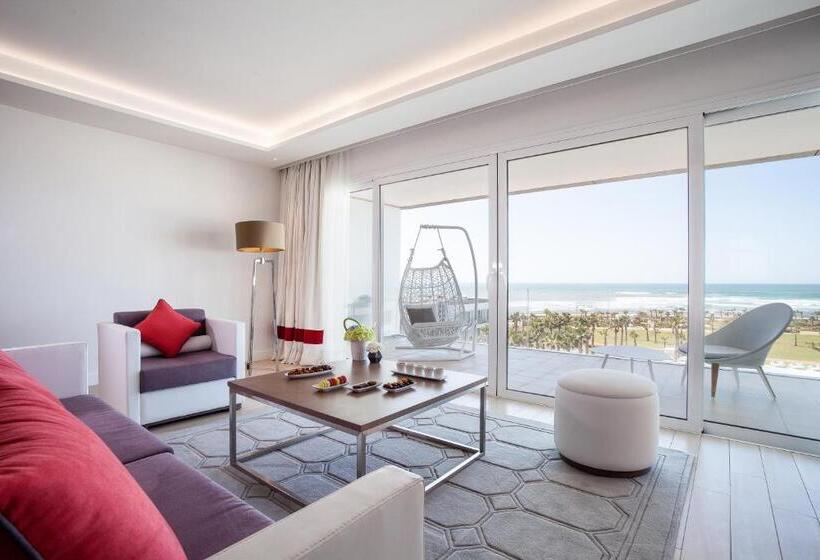 ホテル The View Bouznika