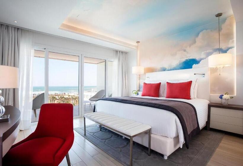 ホテル The View Bouznika