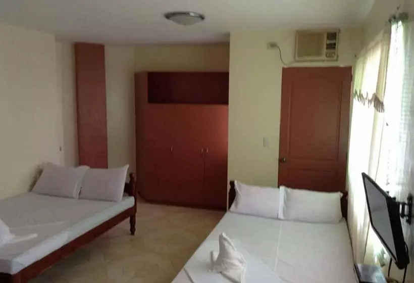 ペンション N & F Guest House