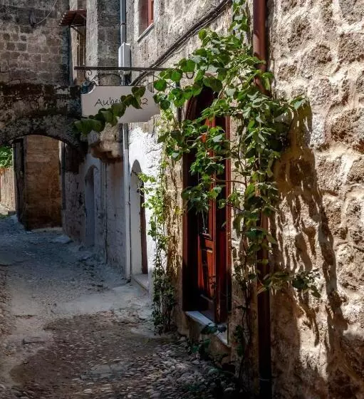 Auberge 32 | Old Town