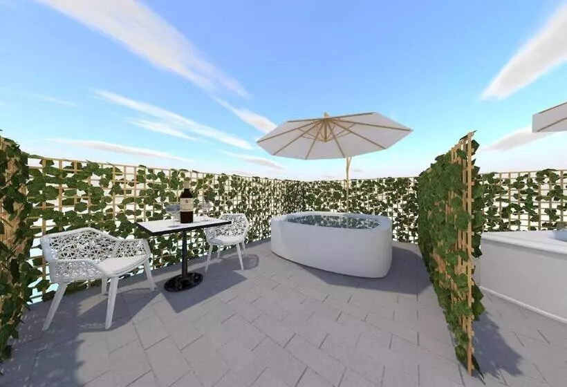 Auberge 32 | Old Town