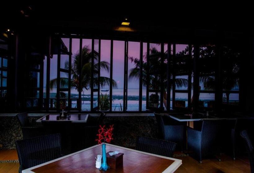 Bahamas Hotel & Resort