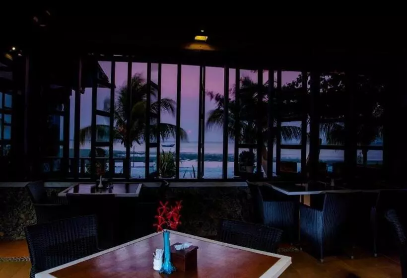 Bahamas Hotel & Resort