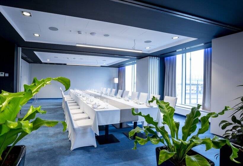 Arche Hotel Krakowska