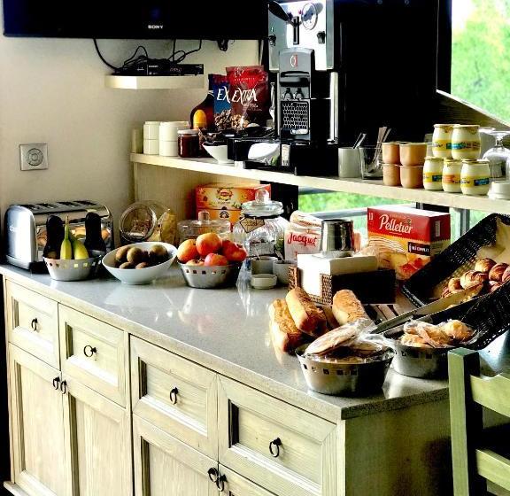 호텔 L Auberge Sant Antone