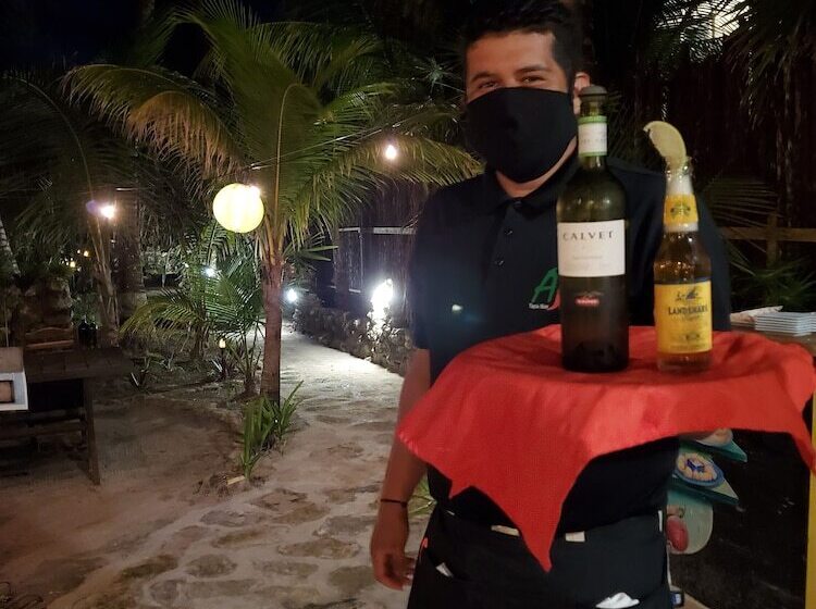 فندق Bella Vista Resort Belize