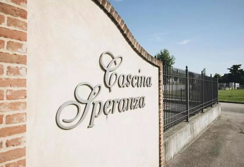Hotelli Cascina Speranza
