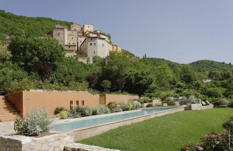 فندق Castello Di Postignano Relais