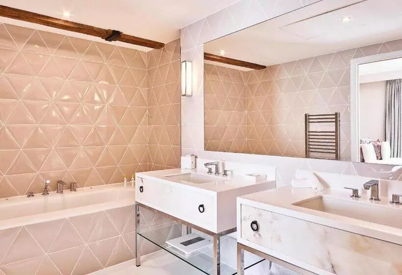 Hotel Chais Monnet & Spa