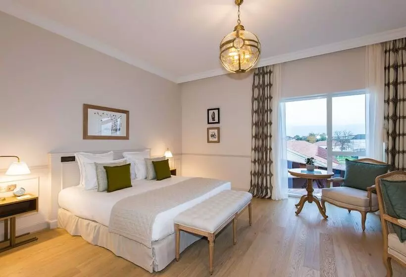 Hotel Chais Monnet & Spa