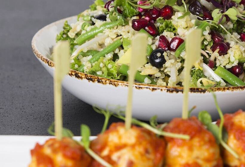 Clayton Hotel Charlemont