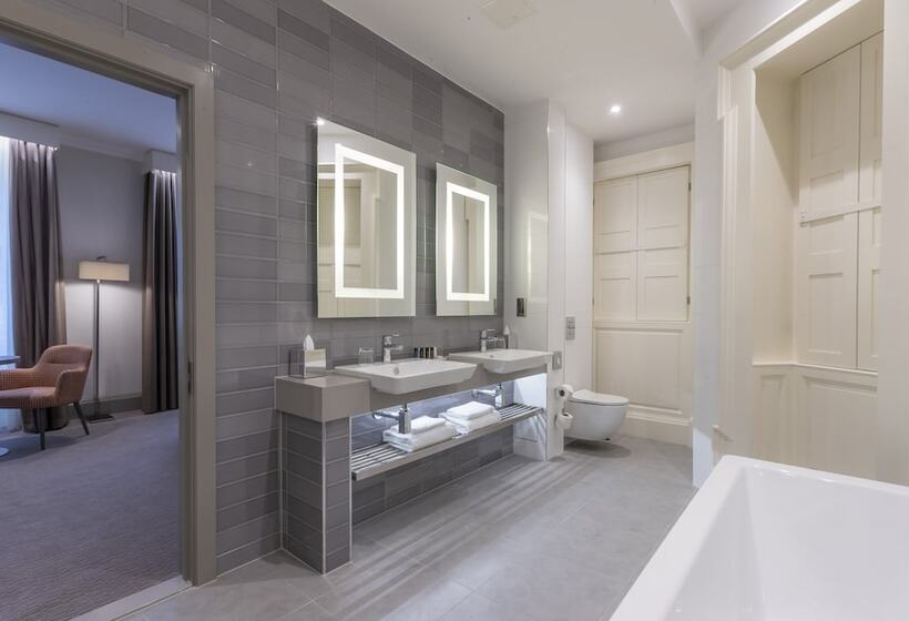 Clayton Hotel Charlemont