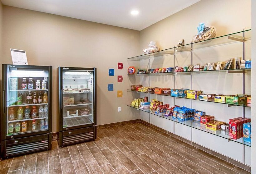 فندق Comfort Suites