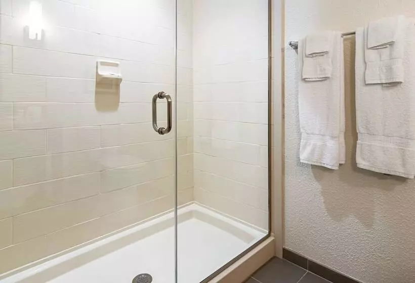 Hotelli Comfort Suites