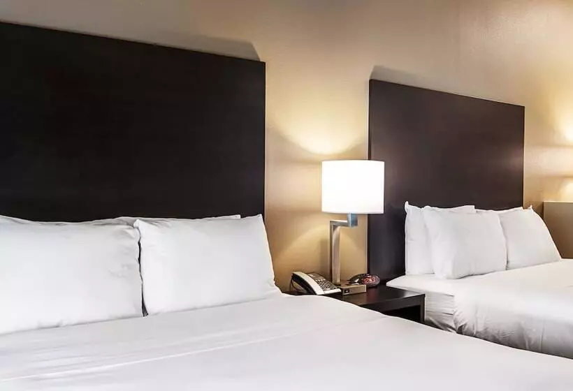 Hotelli Comfort Suites