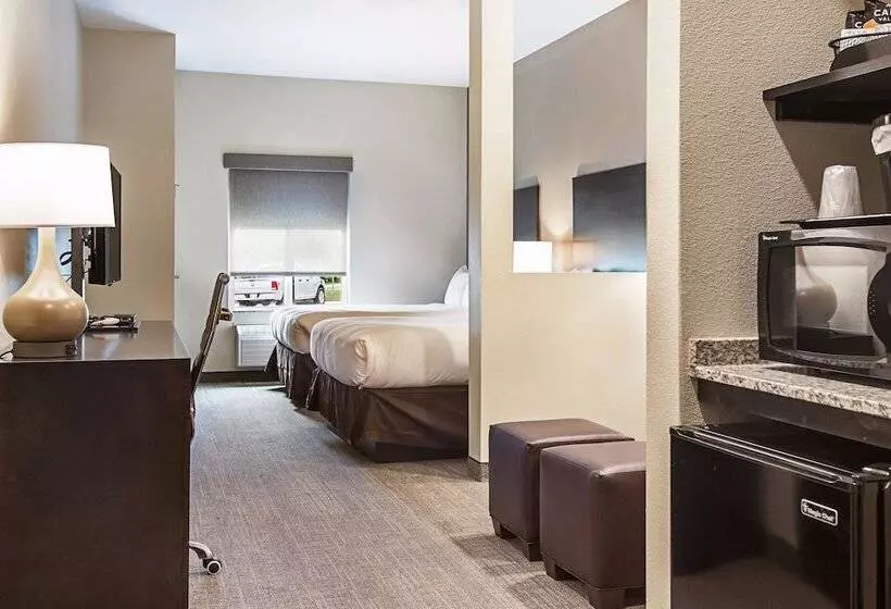 Hotelli Comfort Suites