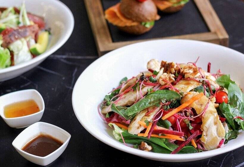 هتل De La Coupole Mgallery