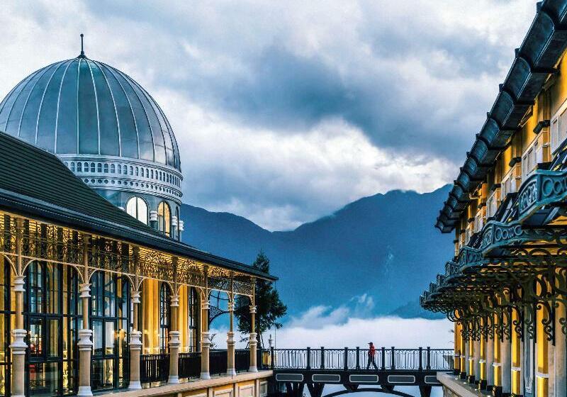 هتل De La Coupole Mgallery