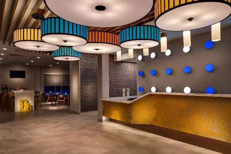 ホテル Glō Best Western Kanata Ottawa West