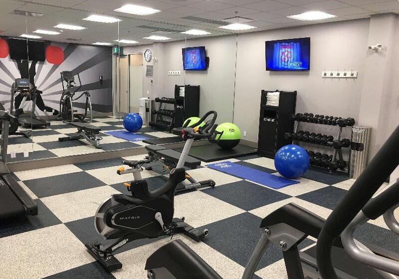 호텔 Glō Best Western Kanata Ottawa West