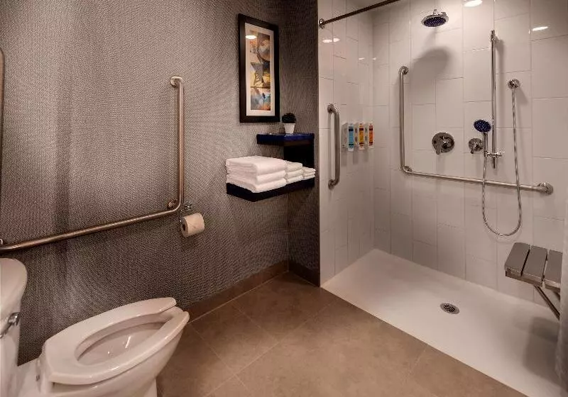 ホテル Glō Best Western Kanata Ottawa West