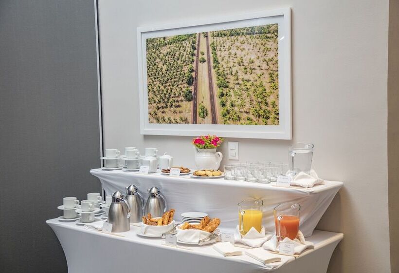 בית מלון כפרי Holiday Inn & Suites   Aguascalientes, An Ihg