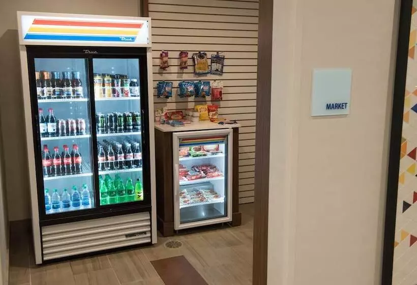 Hotelli Holiday Inn Express & Suites   Dayton Southwest, An Ihg