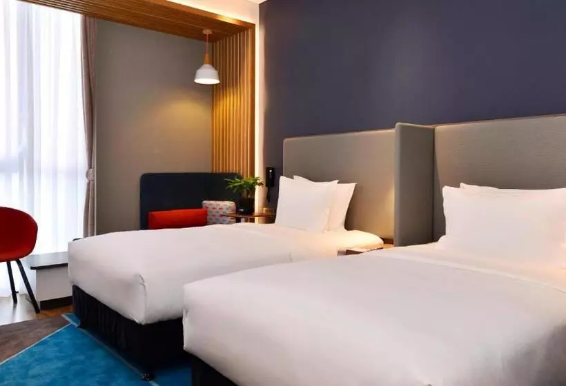 Hotelli Holiday Inn Express Luanchuan, An Ihg