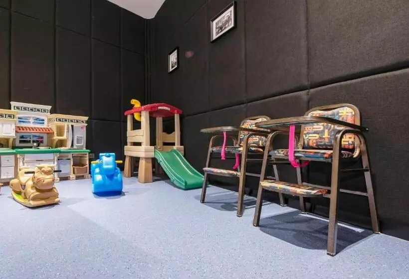 Hotelli Holiday Inn Express Luanchuan, An Ihg