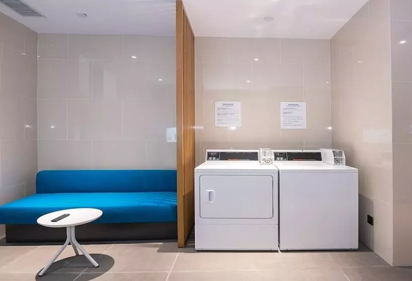 Hotelli Holiday Inn Express Luanchuan, An Ihg