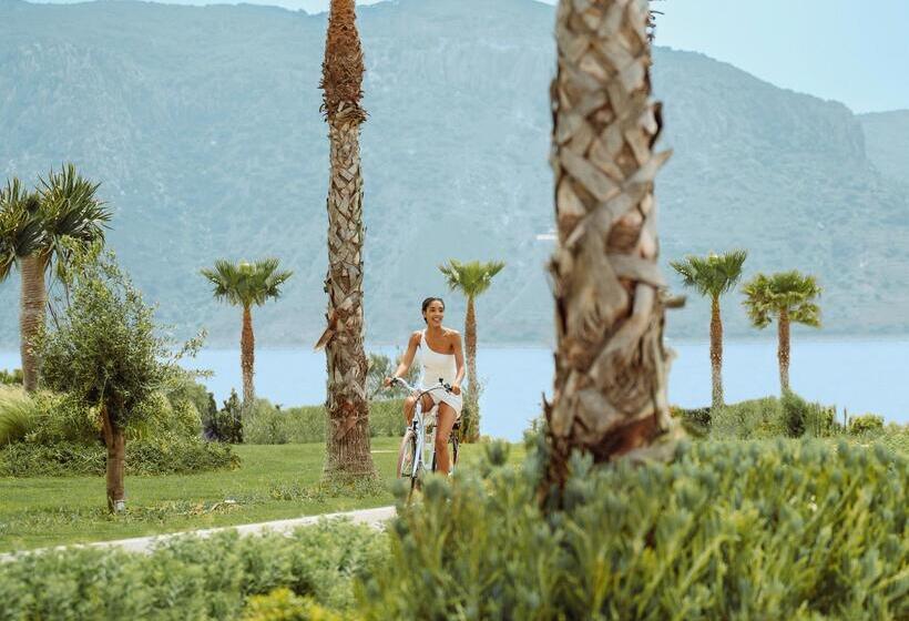 בית מלון כפרי Ikos Aria