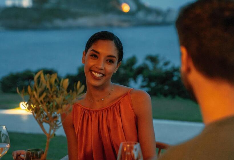 בית מלון כפרי Ikos Aria