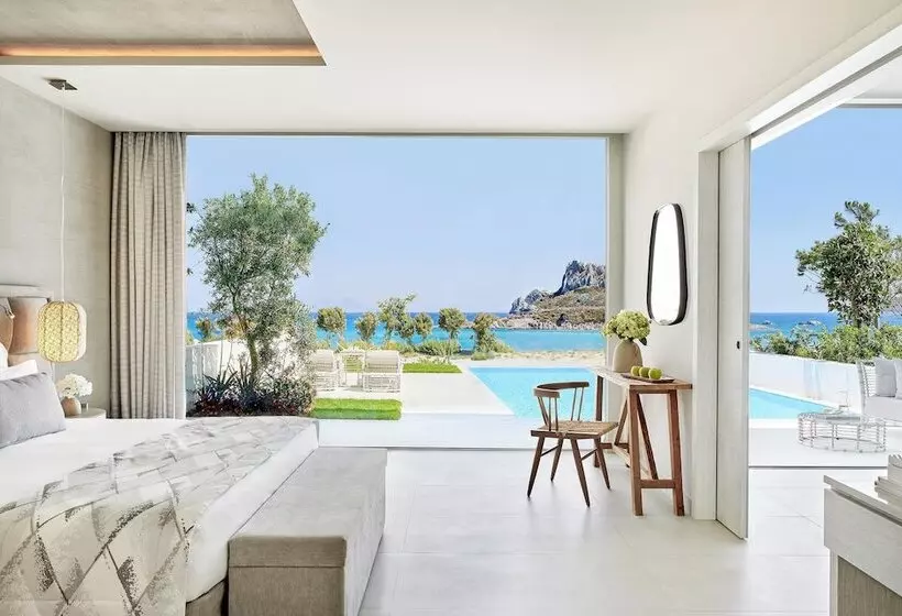 Hotelli Ikos Aria