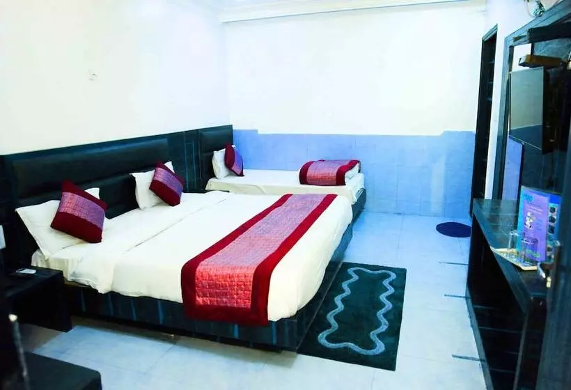 هتل Kumar Palace