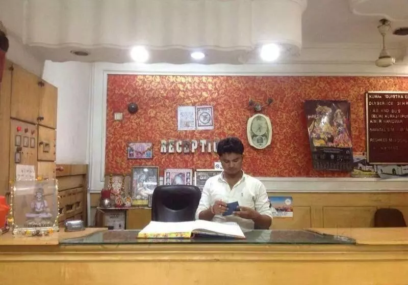 هتل Kumar Palace