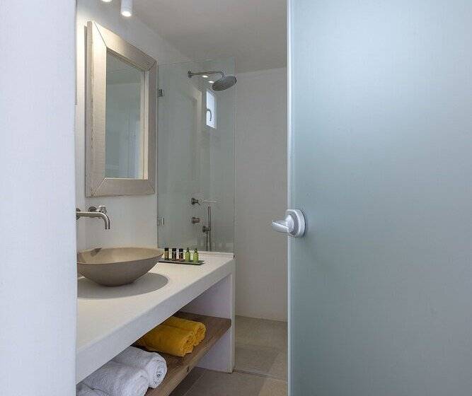 Hotell Legacy Suites